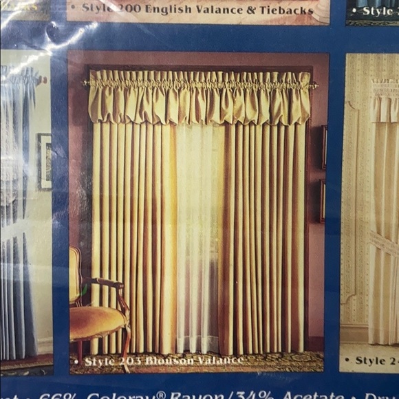 BLOUSON VALANCE by Victoria Royal - Picture 1 of 3